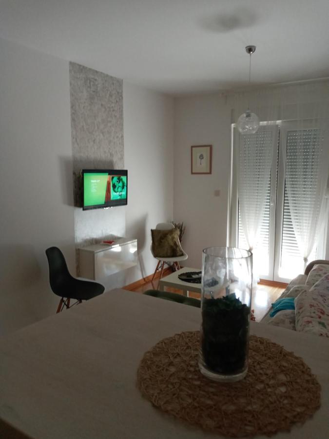 Apartment Ivana Подгорица Экстерьер фото